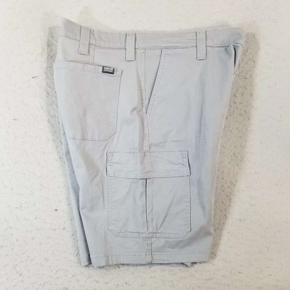 Levi signature cargo hiking shorts men's 40 x 9.5 Gray Flex stretch outdoor